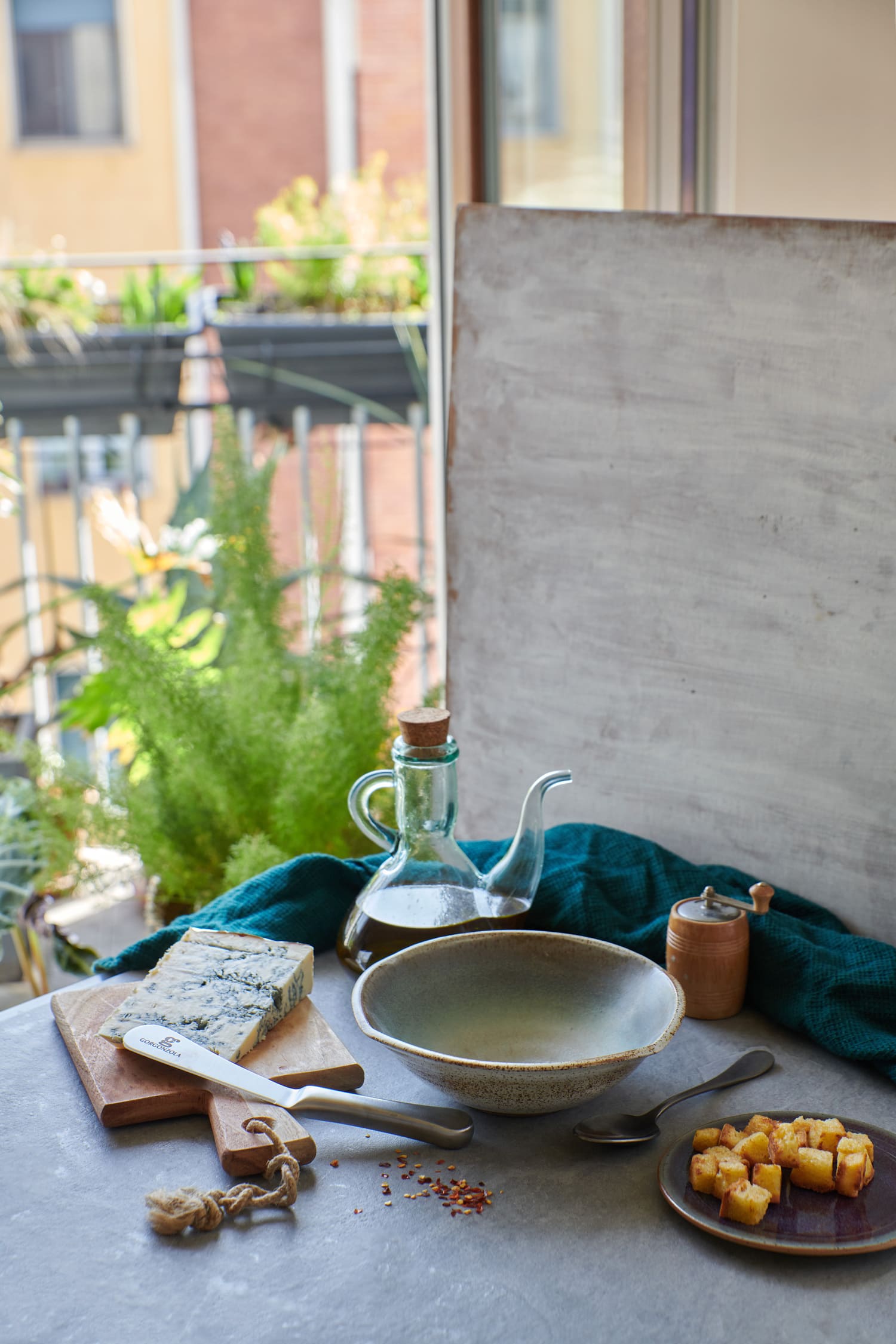 gorgonzola-olio-piatto